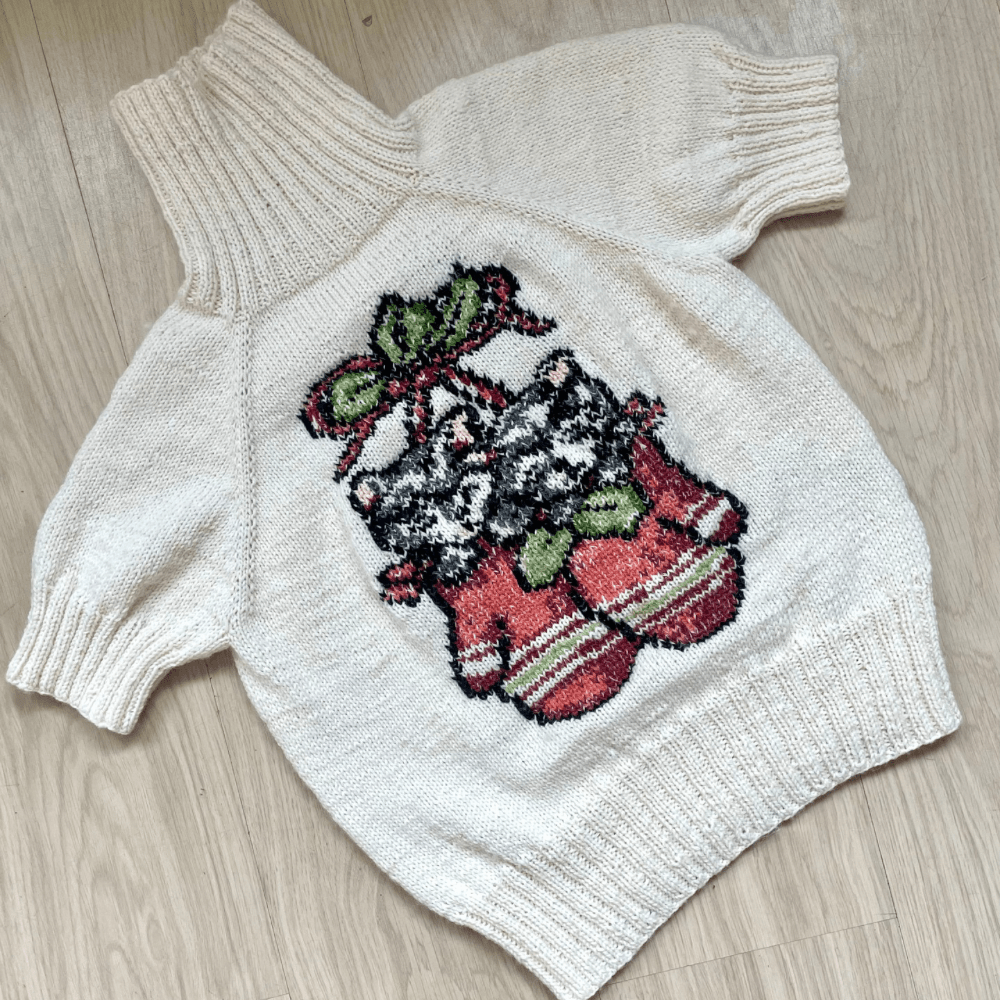 Doskert - Xmas Kittens Tee Kit - Gaia Garn - Strikkekit
