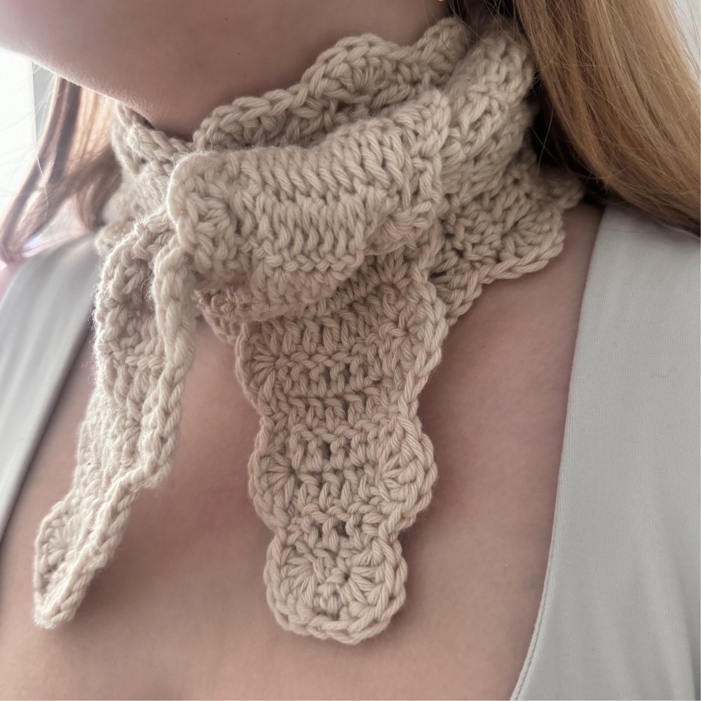 Hækleopskrift - Muslinge scarf - Gaia Garn -