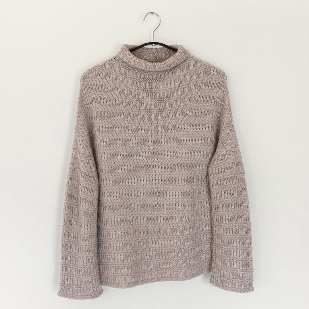 My Favourite Things Knitwear - Sweater No. 28 - Gaia Garn -